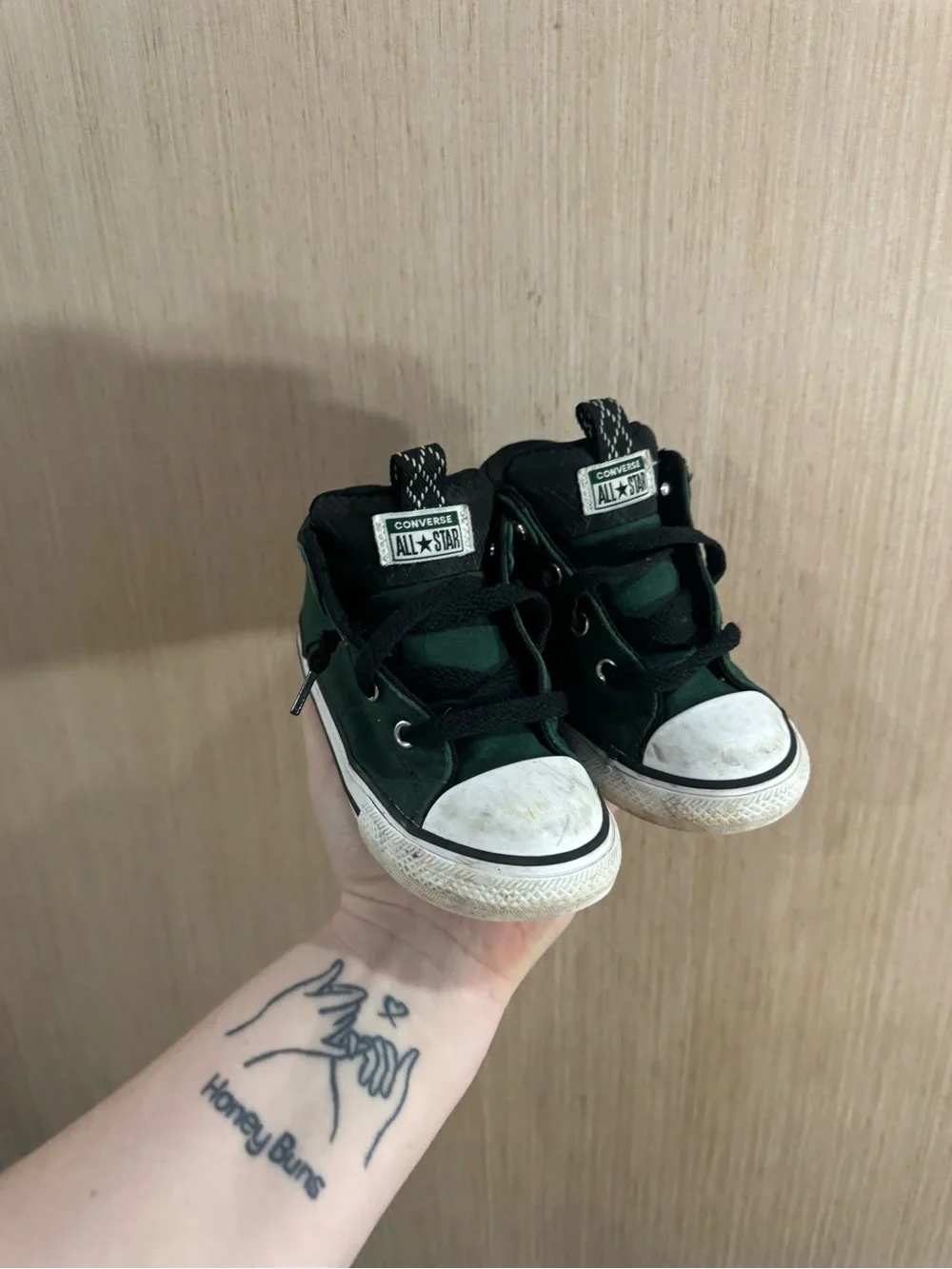 Converse Kids Dark Green and Black Canvas High-Top Sneakers Size 9